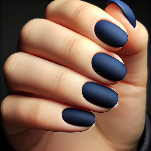 Advantages and disadvantages of matte manicure: when and how to wear it?