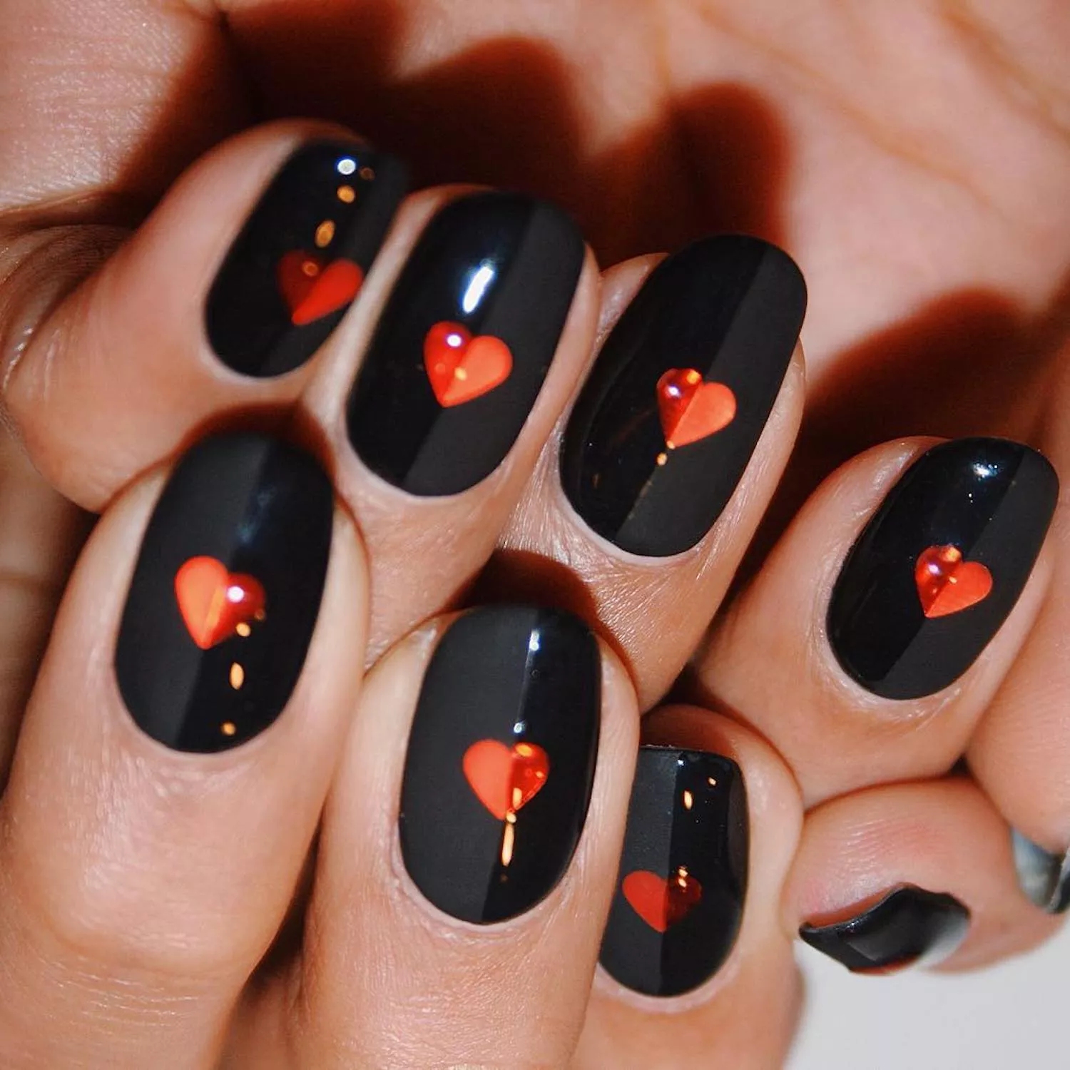 Gothic Valentine Nails Are the Ironic Trend for V-Day Haters