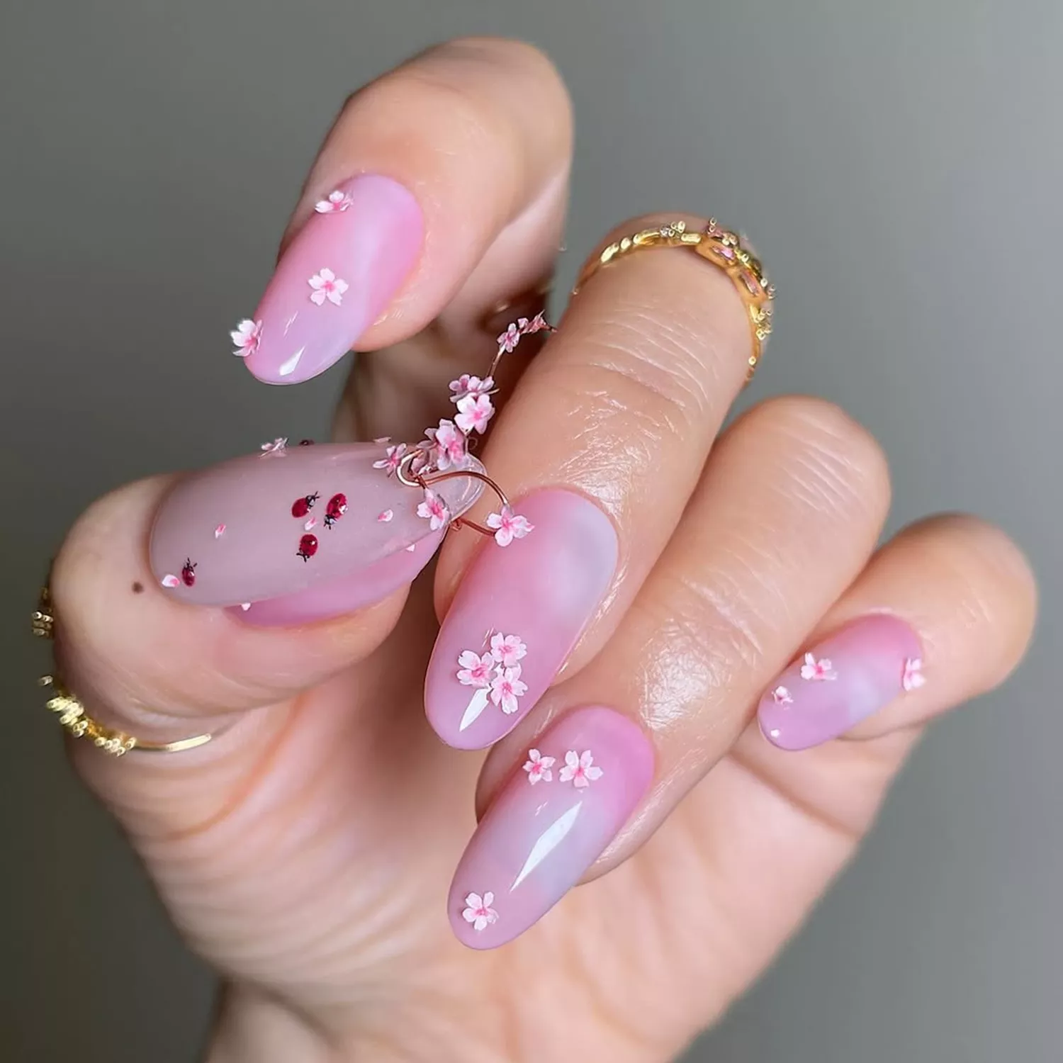 Manicure novelties for spring 2025: the latest trends and styles