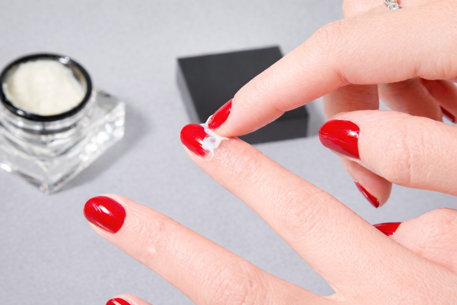 Top 3 Best Cuticle Creams: Professional Care at Home