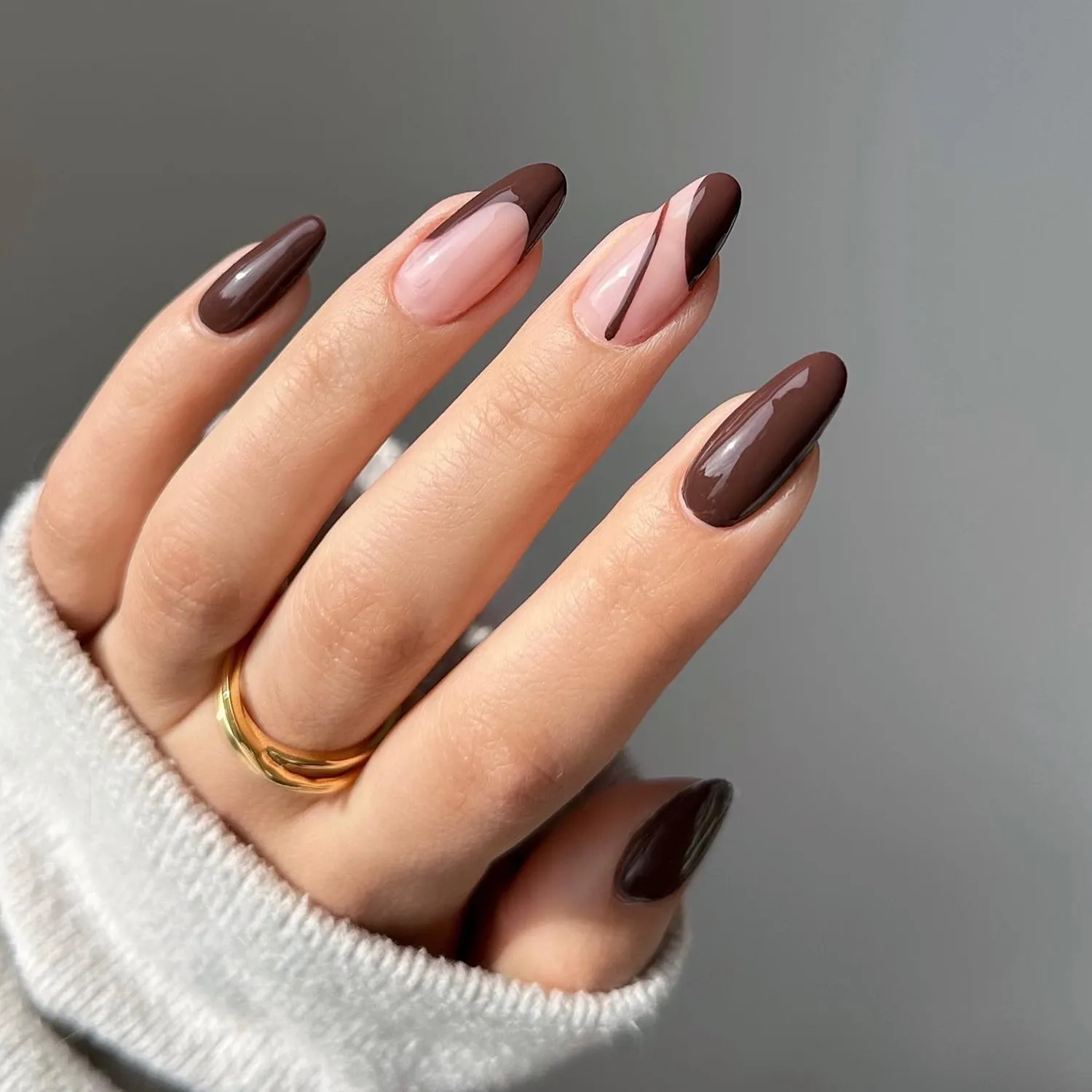 12 trendy French manicure ideas for fall 2025