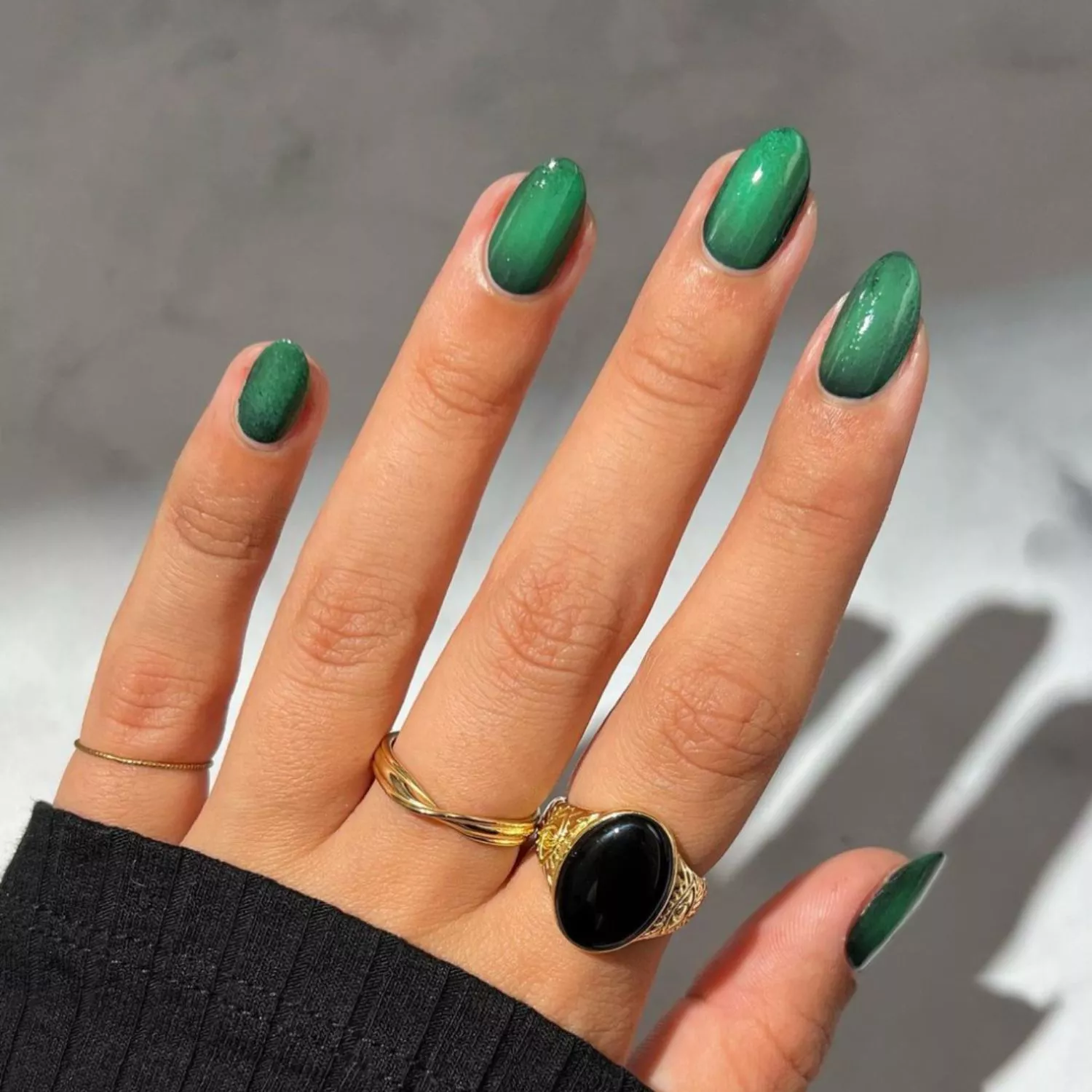 Autumn Manicure for Almond-Shaped Nails 2025: Trendy Ideas for October