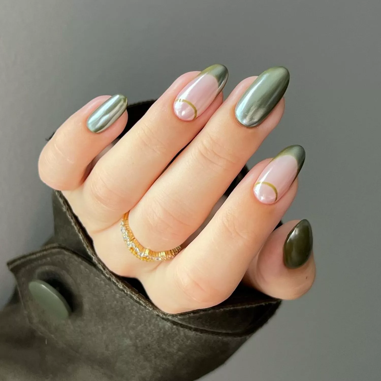 What Manicure Is Trending in Winter 2025: 16 Fashionable and Stylish Chrome Nail Ideas