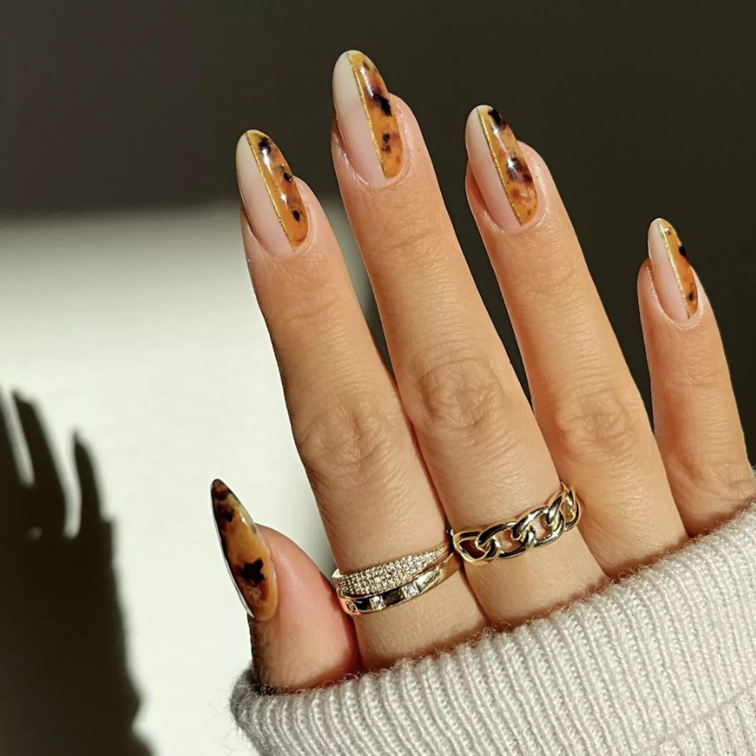 Current Nail Trends for November 2024: The Hottest Fall Ideas