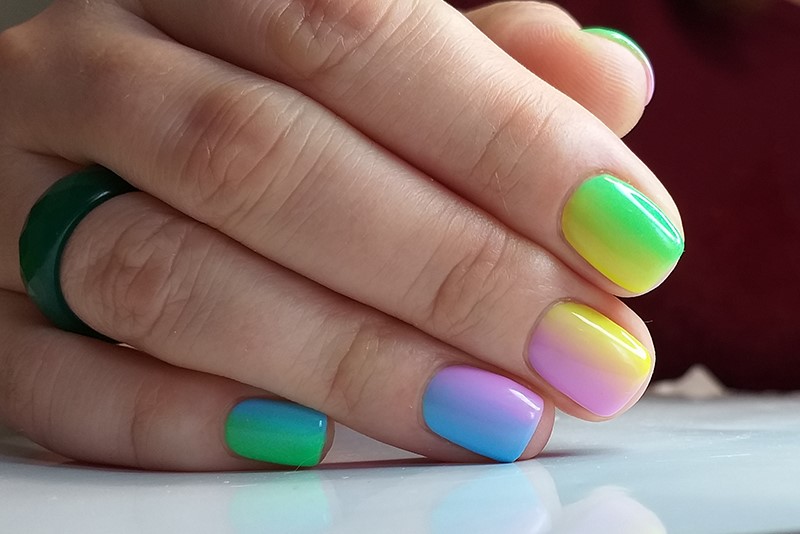 Our 10 Favorite Dip Powder Nail Designs and Ideas