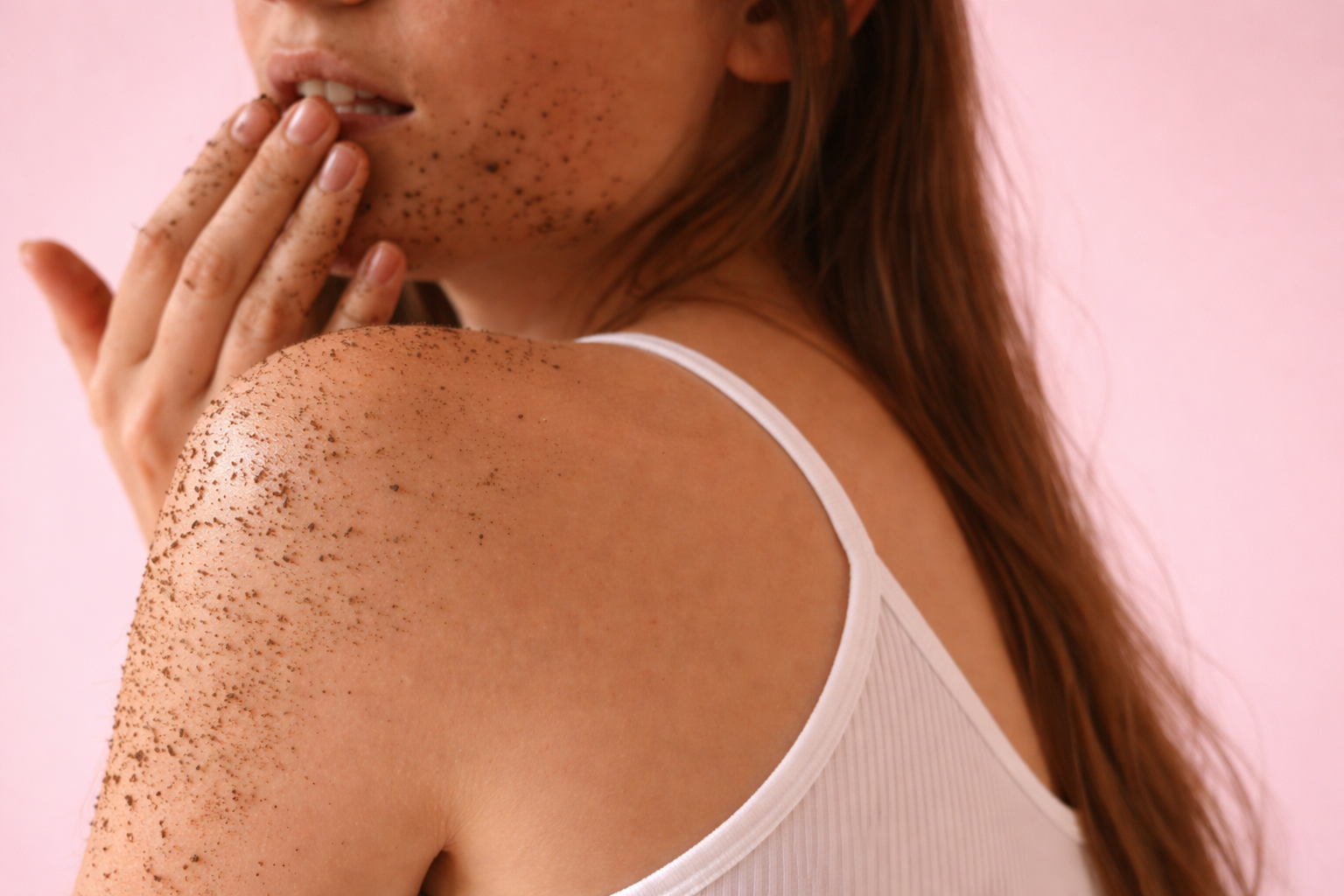 How to Make a Facial Scrub at Home: 5 Best Recipes