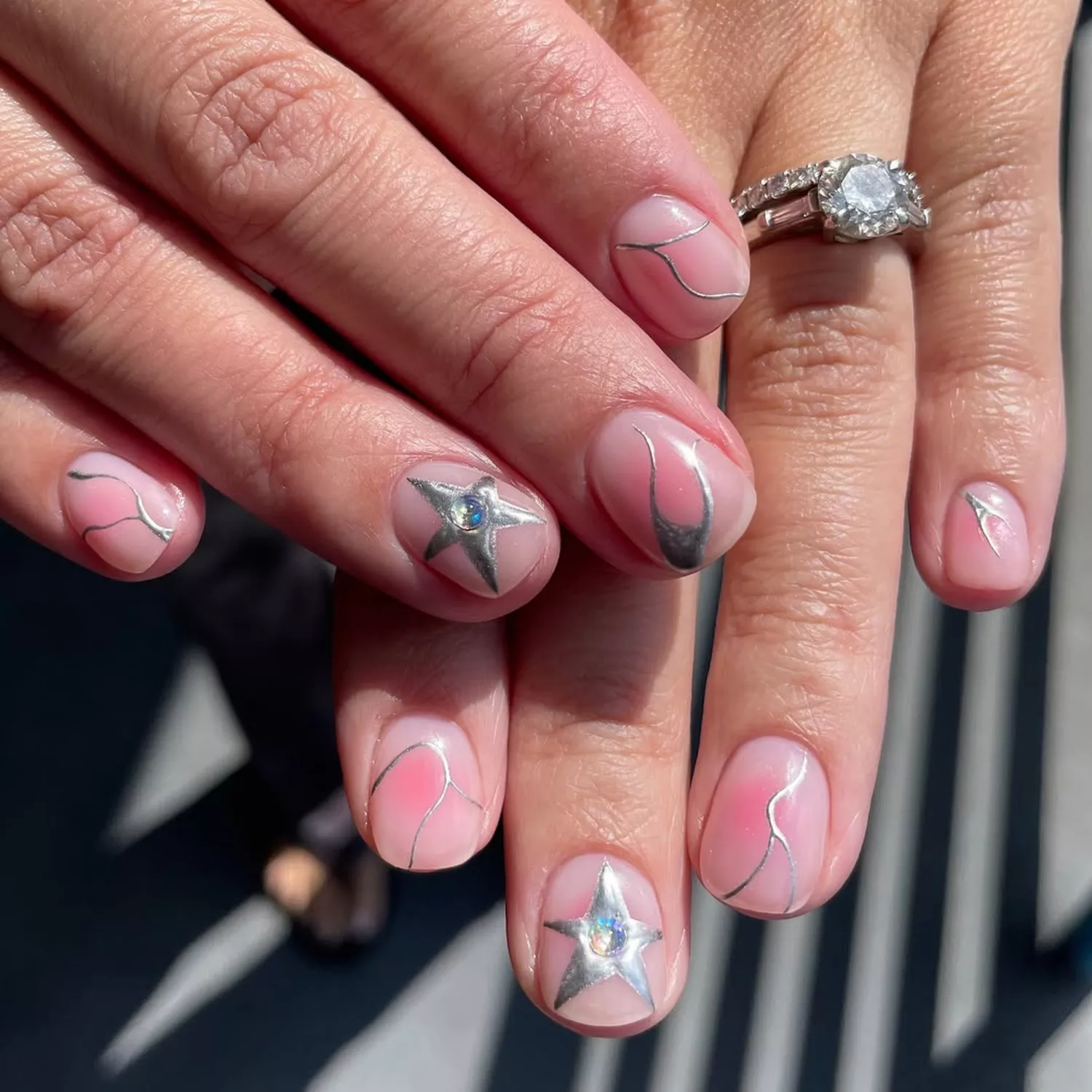 Fashionable manicure for short nails for April 2025 - main trends with photos