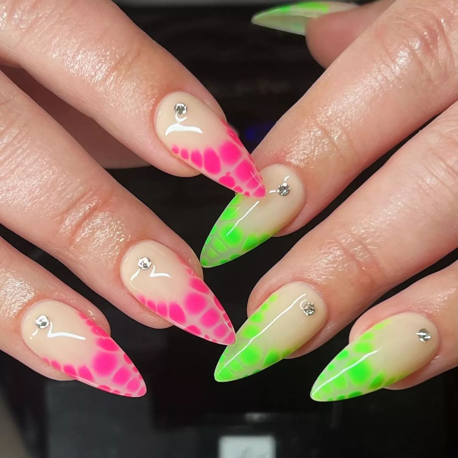 Summer 2025 Manicure: Trendy Ideas from Neon to Aura Effect