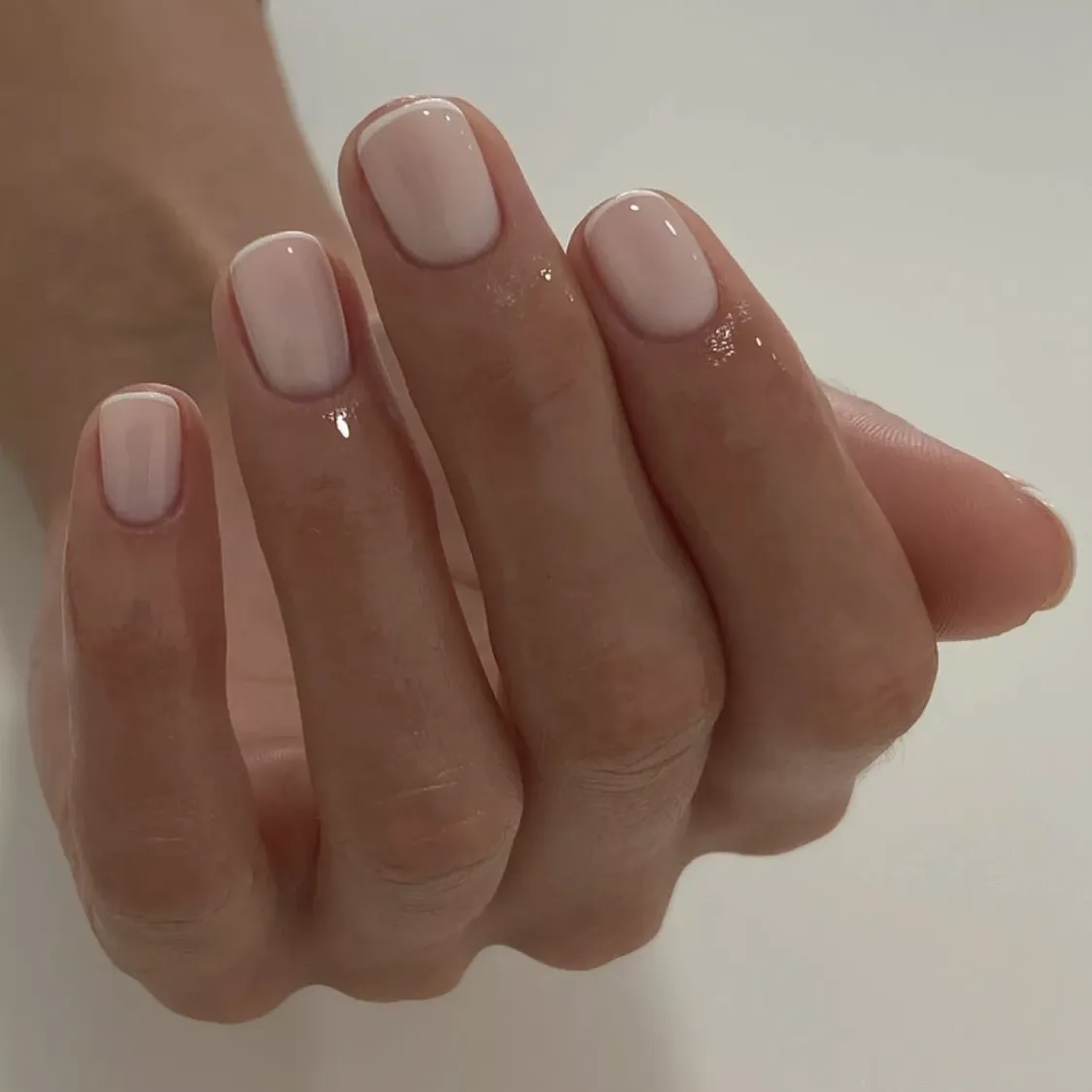 Vanilla French Manicure Fall 2025: Top 9 Ideas for an Elegant and Stylish Look
