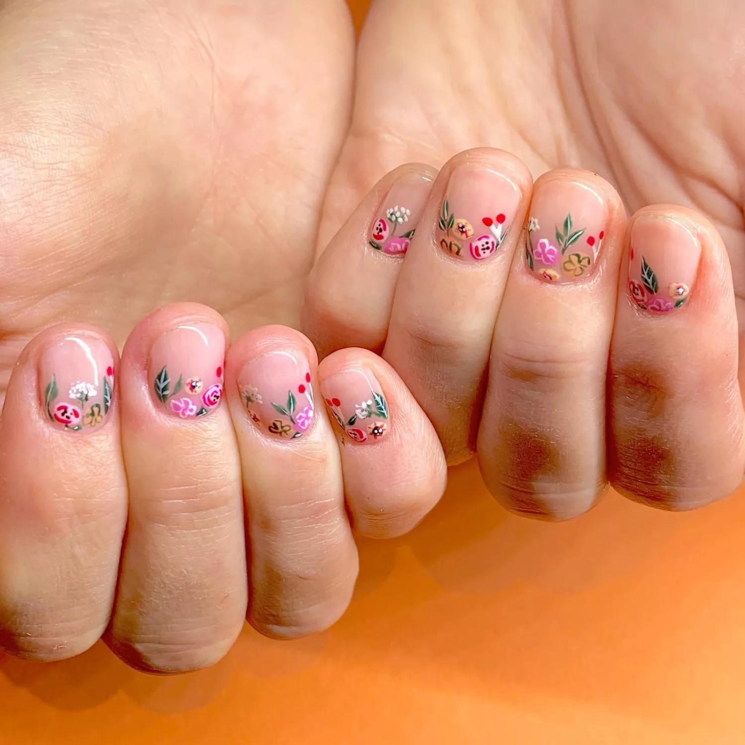 The trendiest summer manicure ideas for short nails in 2025