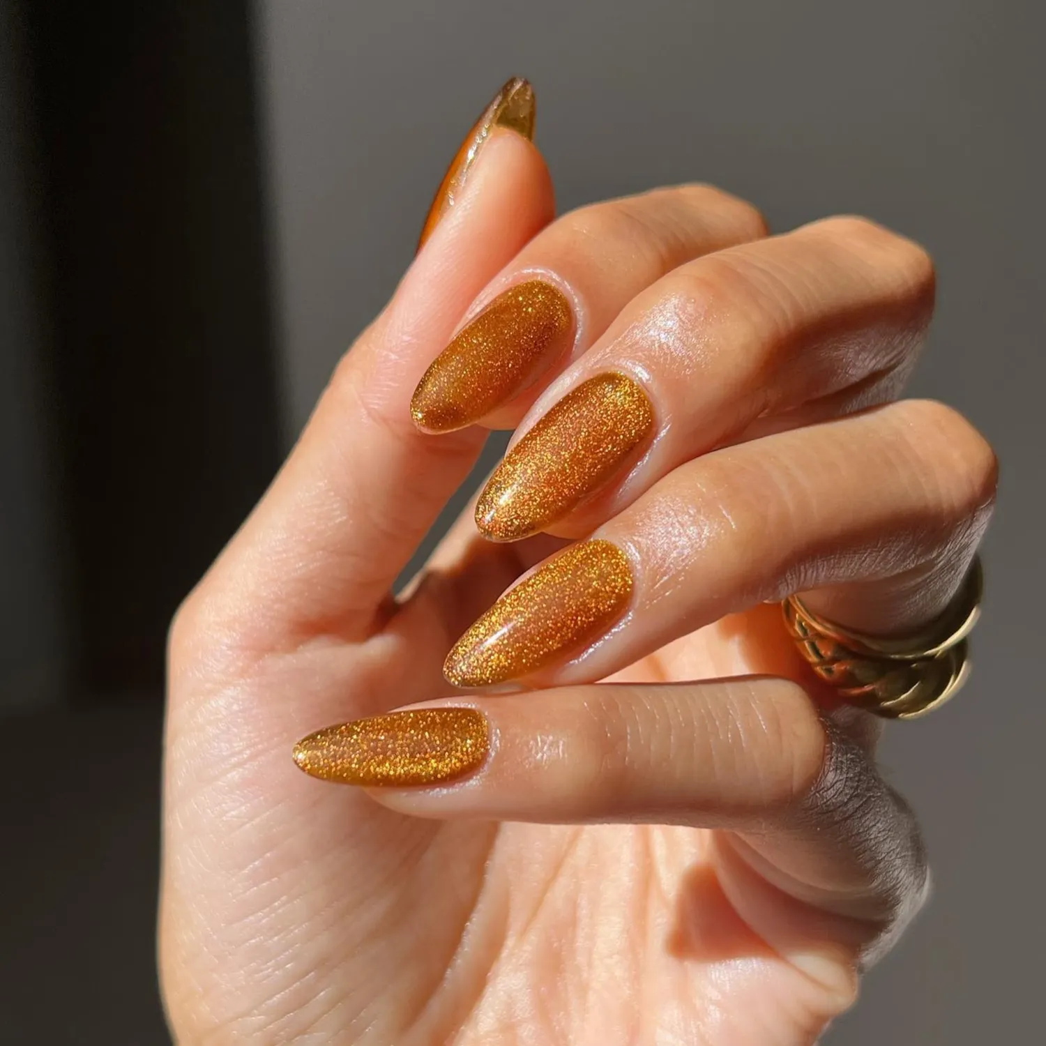 Autumn 2025 Manicure: Fashion Trends, Photos, and the Best Ideas of the Season